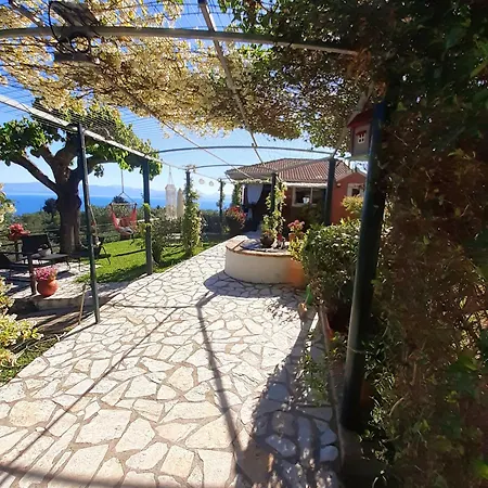 Traditional Seaview Candili Petriti (Corfu)
