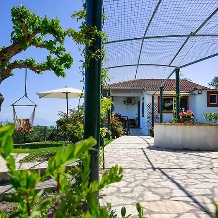 Traditional Seaview Candili Дом отдыха Petriti (Corfu)